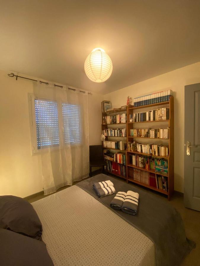 パラジャ La Rosela De La Cite Bed & Breakfast エクステリア 写真